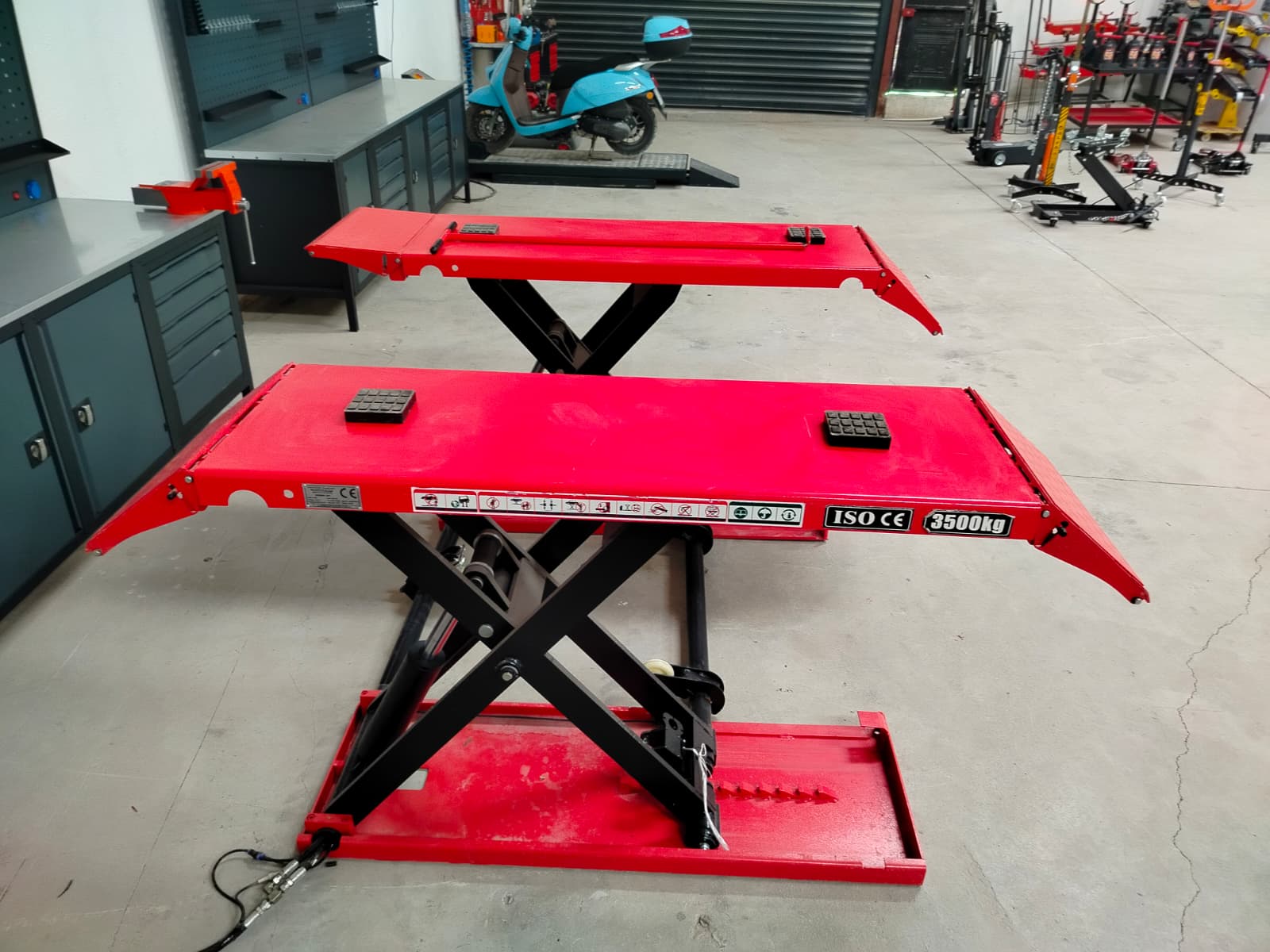 1 METRE 3500 KG MAKASLI MEKANİK KİLİTLİ İTHAL LİFT